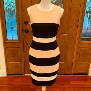 NWOT Tommy Hilfiger Dress Size 6